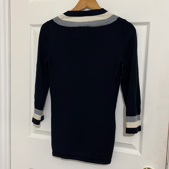 Tory‎ Burch 100% Wool Sweater - Picture 5 of 5
